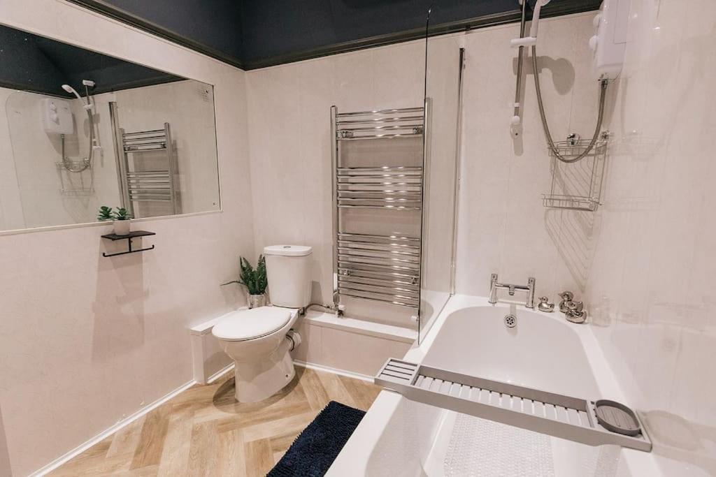 Grove House No.07 - Luxury Apartment Close To The Llandudno Beach מראה חיצוני תמונה